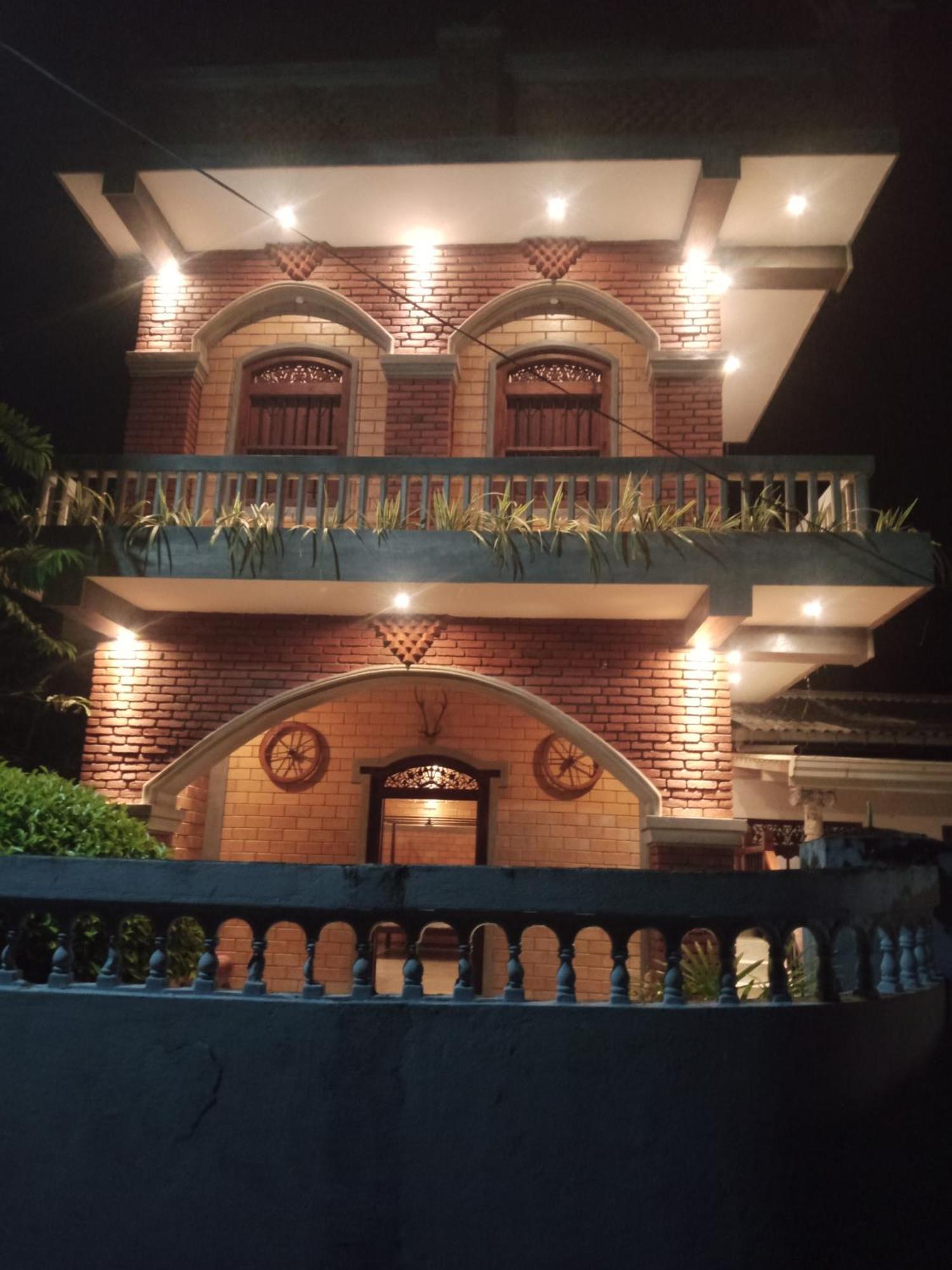 The Brick Wonder Hotell Habaraduwa Central Exteriör bild